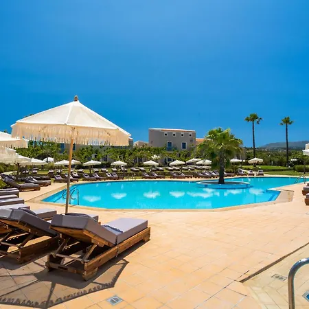 Emerald Oasis By Azul Collection Hotel